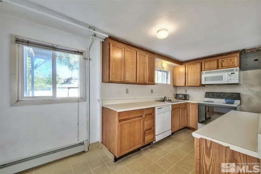 1144 Buena Vista, Reno, Nevada 89503, 4 Bedrooms Bedrooms, ,2 BathroomsBathrooms,Residential,Residential,Buena Vista,0,260011835