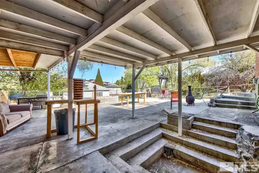 1144 Buena Vista, Reno, Nevada 89503, 4 Bedrooms Bedrooms, ,2 BathroomsBathrooms,Residential,Residential,Buena Vista,0,260011835