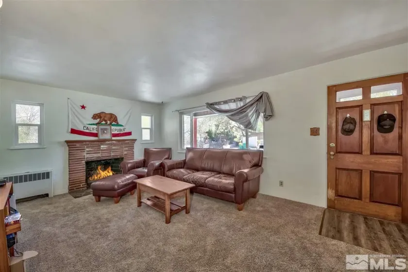 1144 Buena Vista, Reno, Nevada 89503, 4 Bedrooms Bedrooms, ,2 BathroomsBathrooms,Residential,Residential,Buena Vista,0,260011835