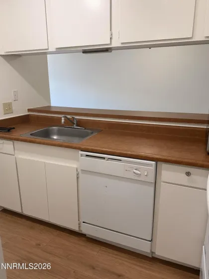 2750 Plumas, Reno, Nevada 89509, 2 Bedrooms Bedrooms, ,2 BathroomsBathrooms,Residential,Residential,Plumas,0,260011836