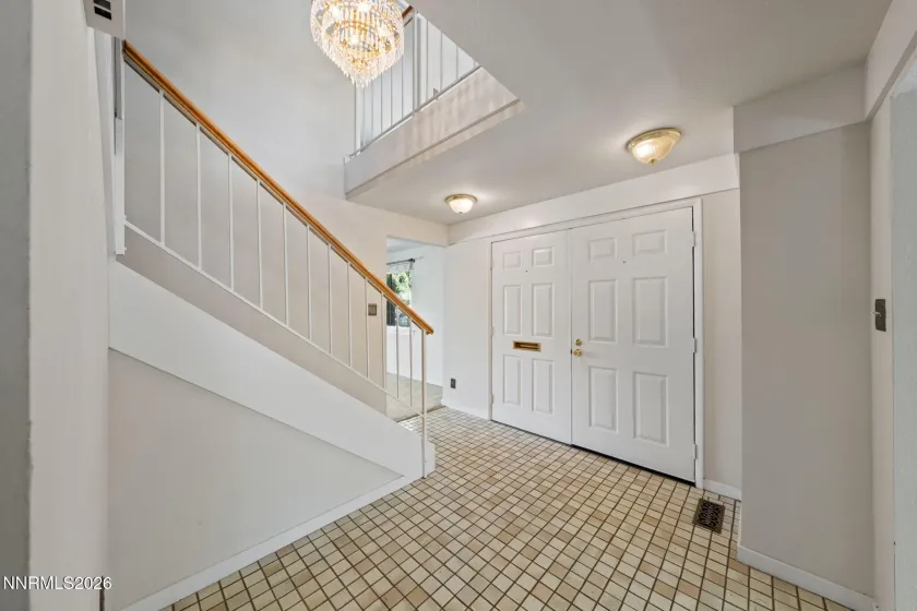 1945 Lakeside, Reno, Nevada 89509, 3 Bedrooms Bedrooms, ,3 BathroomsBathrooms,Residential,Residential,Lakeside,0,260011839