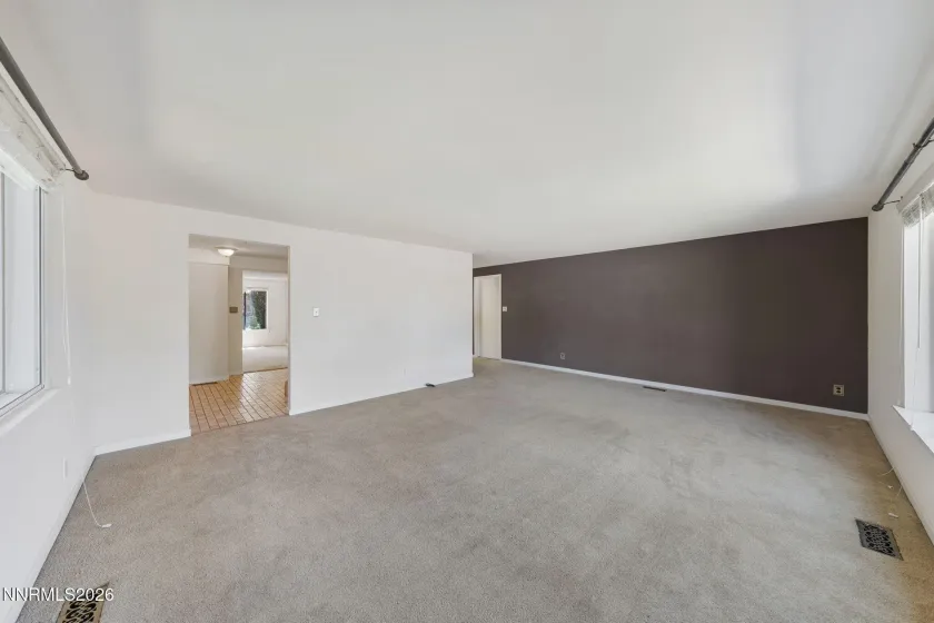 1945 Lakeside, Reno, Nevada 89509, 3 Bedrooms Bedrooms, ,3 BathroomsBathrooms,Residential,Residential,Lakeside,0,260011839