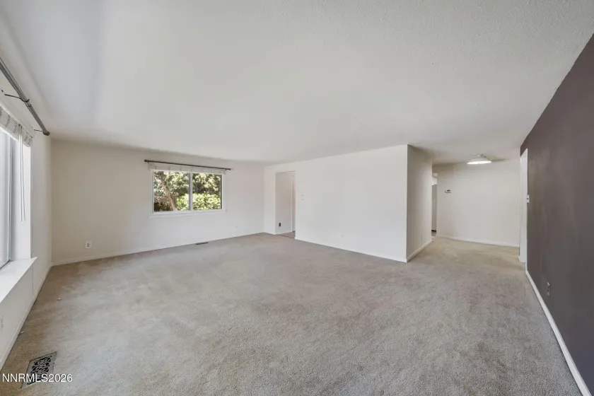 1945 Lakeside, Reno, Nevada 89509, 3 Bedrooms Bedrooms, ,3 BathroomsBathrooms,Residential,Residential,Lakeside,0,260011839