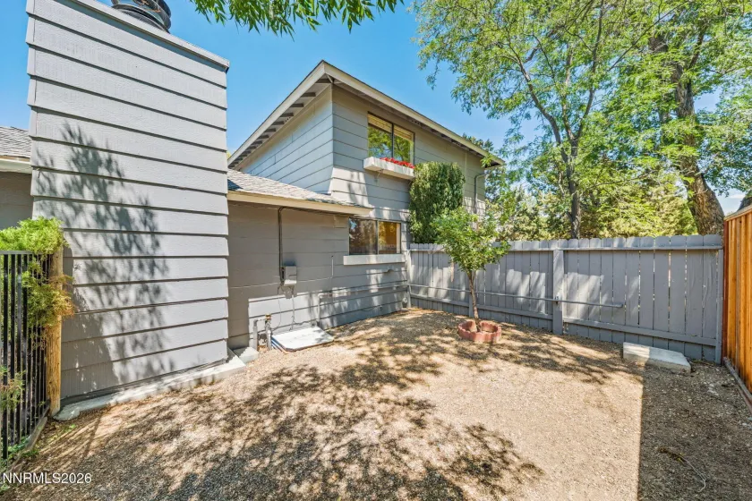 1945 Lakeside, Reno, Nevada 89509, 3 Bedrooms Bedrooms, ,3 BathroomsBathrooms,Residential,Residential,Lakeside,0,260011839