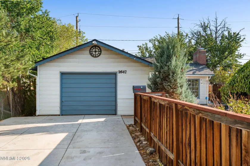 1647 F, Sparks, Nevada 89431, 3 Bedrooms Bedrooms, ,2 BathroomsBathrooms,Residential,Residential,F,0,260011833