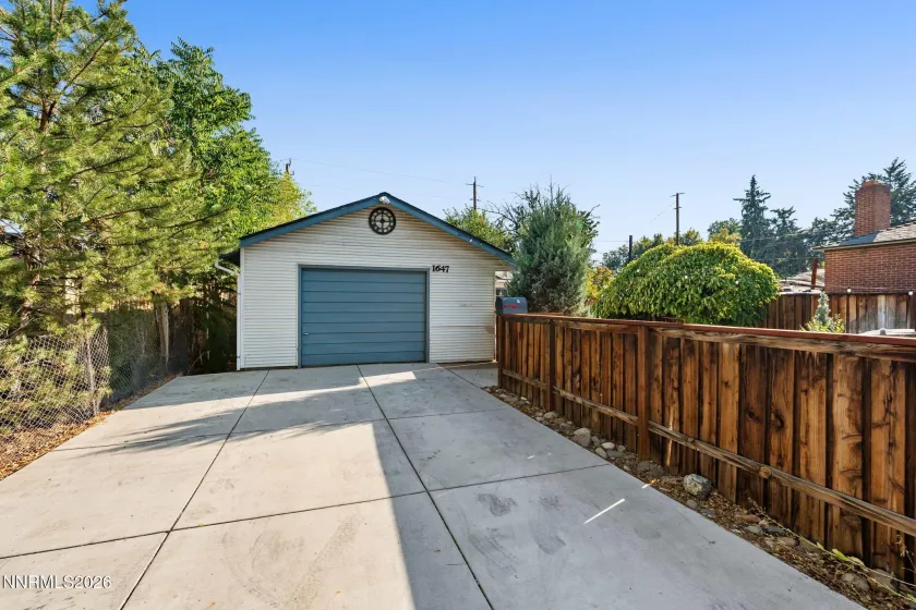 1647 F, Sparks, Nevada 89431, 3 Bedrooms Bedrooms, ,2 BathroomsBathrooms,Residential,Residential,F,0,260011833