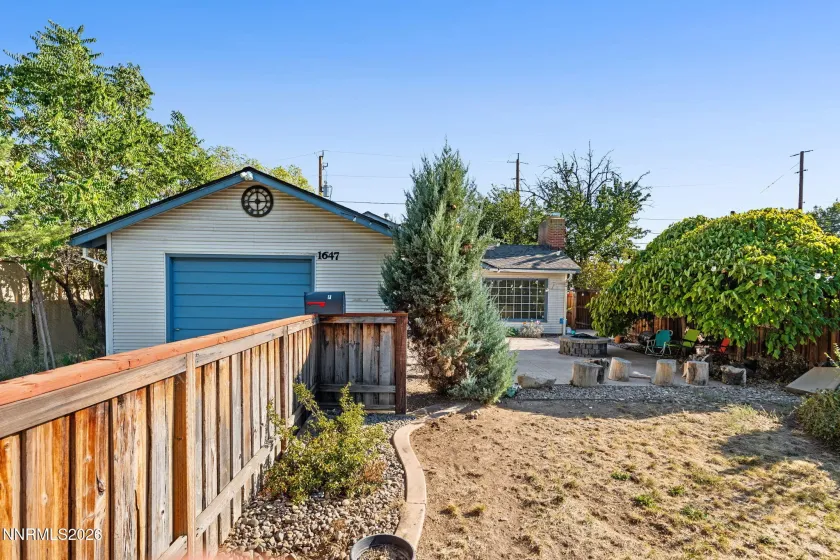 1647 F, Sparks, Nevada 89431, 3 Bedrooms Bedrooms, ,2 BathroomsBathrooms,Residential,Residential,F,0,260011833