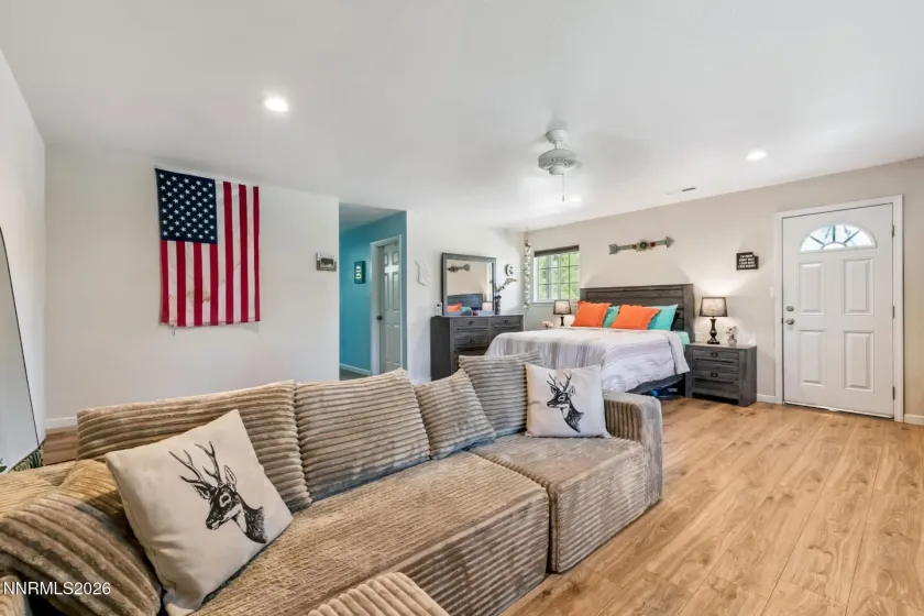 4444 Center, Carson City, Nevada 89701, 3 Bedrooms Bedrooms, ,2 BathroomsBathrooms,Residential,Residential,Center,0,260011846