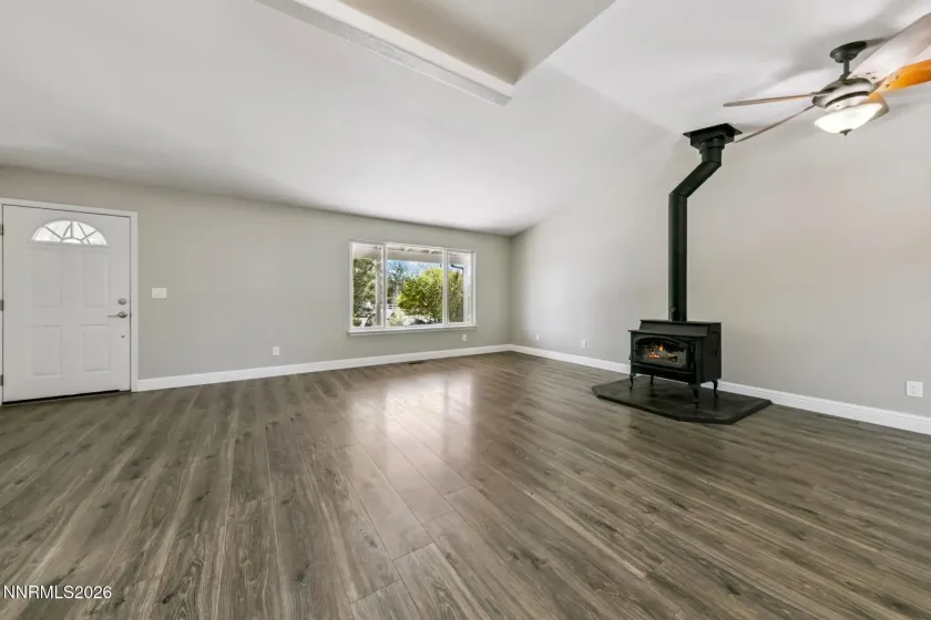 4444 Center, Carson City, Nevada 89701, 3 Bedrooms Bedrooms, ,2 BathroomsBathrooms,Residential,Residential,Center,0,260011846