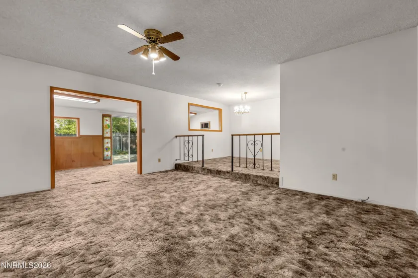 4125 Edrie, Reno, Nevada 89502, 4 Bedrooms Bedrooms, ,2 BathroomsBathrooms,Residential,Residential,Edrie,0,260011847
