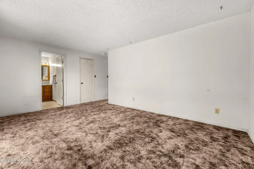 4125 Edrie, Reno, Nevada 89502, 4 Bedrooms Bedrooms, ,2 BathroomsBathrooms,Residential,Residential,Edrie,0,260011847