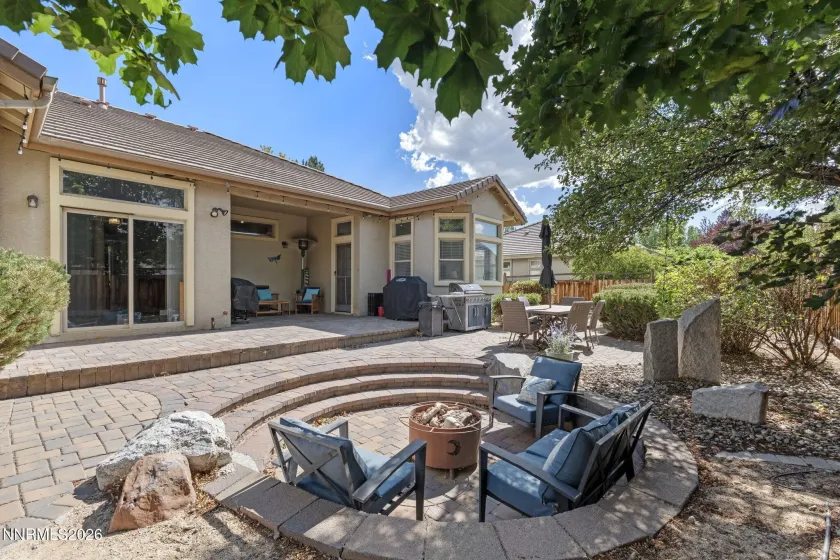 2850 Friar Rock, Sparks, Nevada 89436, 5 Bedrooms Bedrooms, ,4 BathroomsBathrooms,Residential,Residential,Friar Rock,0,260011855