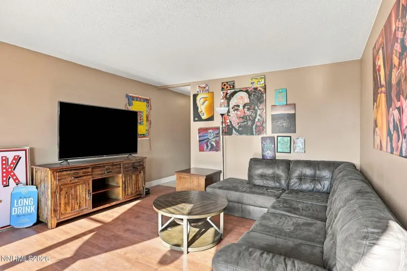 280 Island, Reno, Nevada 89501, 1 Bedroom Bedrooms, ,1 BathroomBathrooms,Residential,Residential,Island,0,260011861