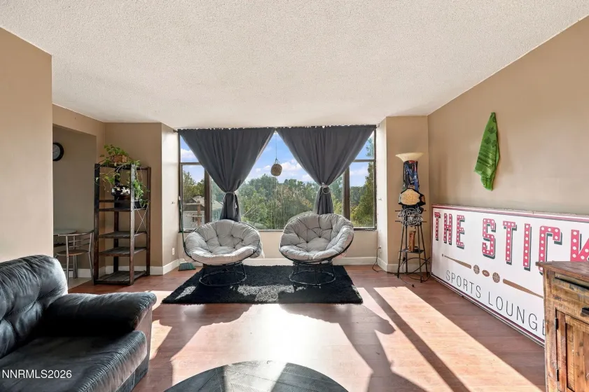 280 Island, Reno, Nevada 89501, 1 Bedroom Bedrooms, ,1 BathroomBathrooms,Residential,Residential,Island,0,260011861