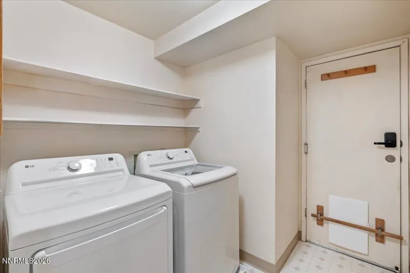 2580 Meadowbrook, Carson City, Nevada 89701, 3 Bedrooms Bedrooms, ,2 BathroomsBathrooms,Residential,Residential,Meadowbrook,0,260011867