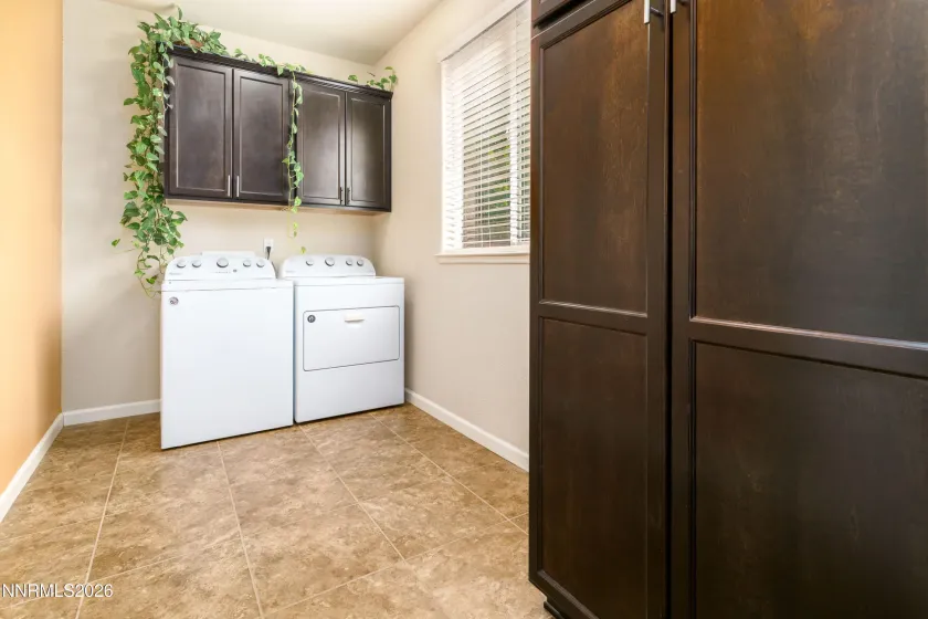 4859 Tephra, Sparks, Nevada 89436, 4 Bedrooms Bedrooms, ,3 BathroomsBathrooms,Residential,Residential,Tephra,0,260011866