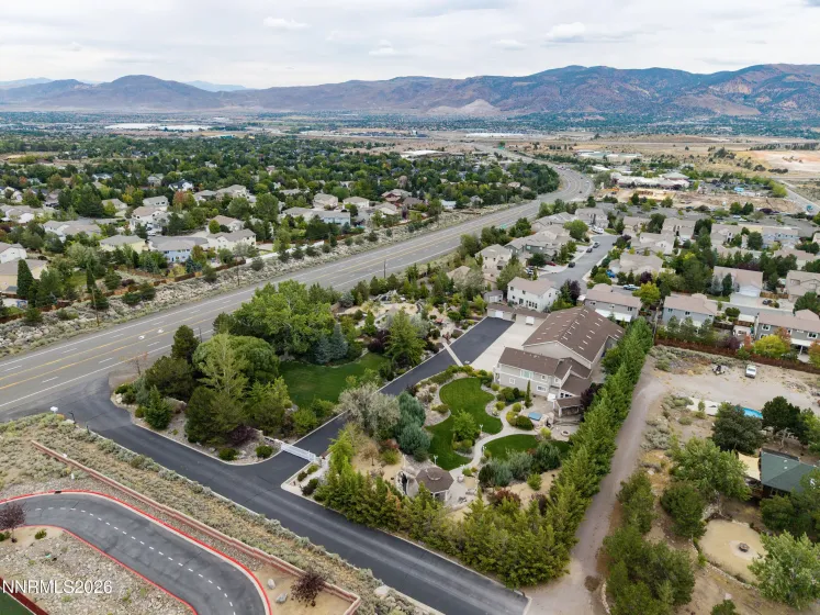 35 Bargary, Reno, Nevada 89511, 4 Bedrooms Bedrooms, ,4 BathroomsBathrooms,Residential,Residential,Bargary,0,260011869