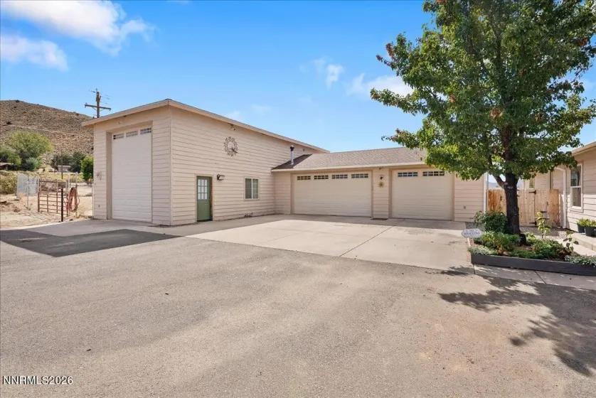 320 Mc Clellan, Washoe Valley, Nevada 89704, 3 Bedrooms Bedrooms, ,3 BathroomsBathrooms,Residential,Residential,Mc Clellan,0,260011870