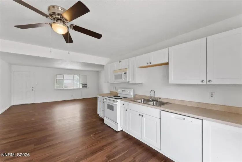1196 Virbel, Reno, Nevada 89502, 4 Bedrooms Bedrooms, ,2 BathroomsBathrooms,Residential Income,Residential,Virbel,0,260011879