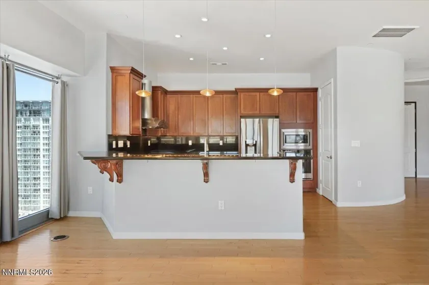 200 2nd, Reno, Nevada 89501, 3 Bedrooms Bedrooms, ,3 BathroomsBathrooms,Residential,Residential,2nd,0,260005943