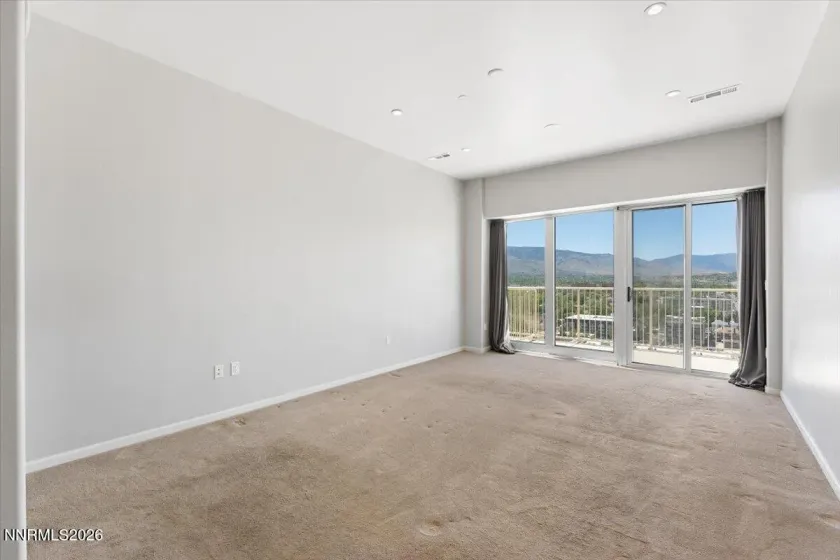 200 2nd, Reno, Nevada 89501, 3 Bedrooms Bedrooms, ,3 BathroomsBathrooms,Residential,Residential,2nd,0,260005943