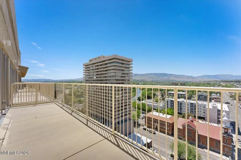 200 2nd, Reno, Nevada 89501, 3 Bedrooms Bedrooms, ,3 BathroomsBathrooms,Residential,Residential,2nd,0,260005943
