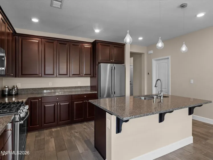 10131 Quintana, Reno, Nevada 89521, 3 Bedrooms Bedrooms, ,2 BathroomsBathrooms,Residential,Residential,Quintana,0,260011889