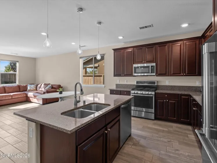 10131 Quintana, Reno, Nevada 89521, 3 Bedrooms Bedrooms, ,2 BathroomsBathrooms,Residential,Residential,Quintana,0,260011889