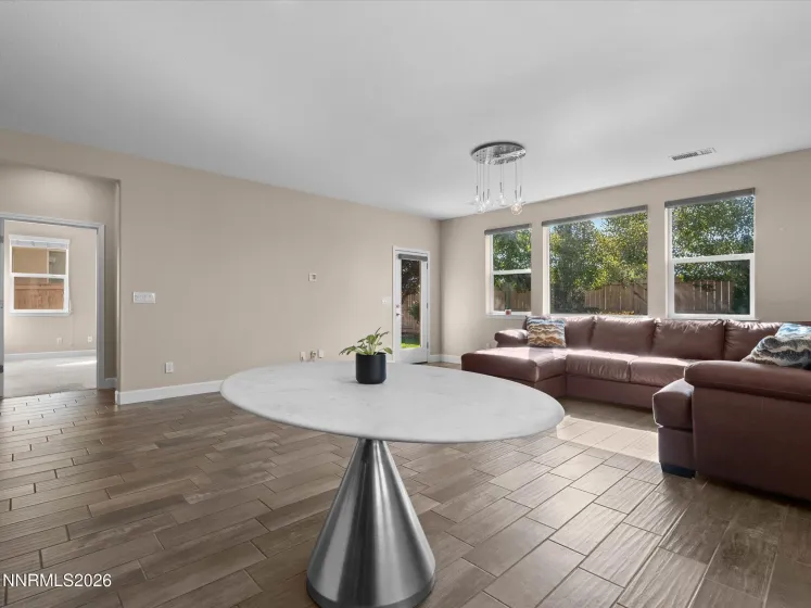 10131 Quintana, Reno, Nevada 89521, 3 Bedrooms Bedrooms, ,2 BathroomsBathrooms,Residential,Residential,Quintana,0,260011889