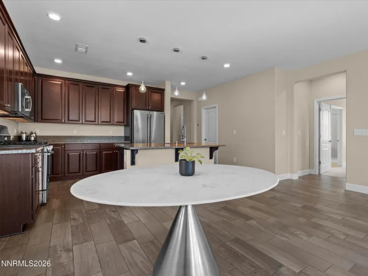 10131 Quintana, Reno, Nevada 89521, 3 Bedrooms Bedrooms, ,2 BathroomsBathrooms,Residential,Residential,Quintana,0,260011889