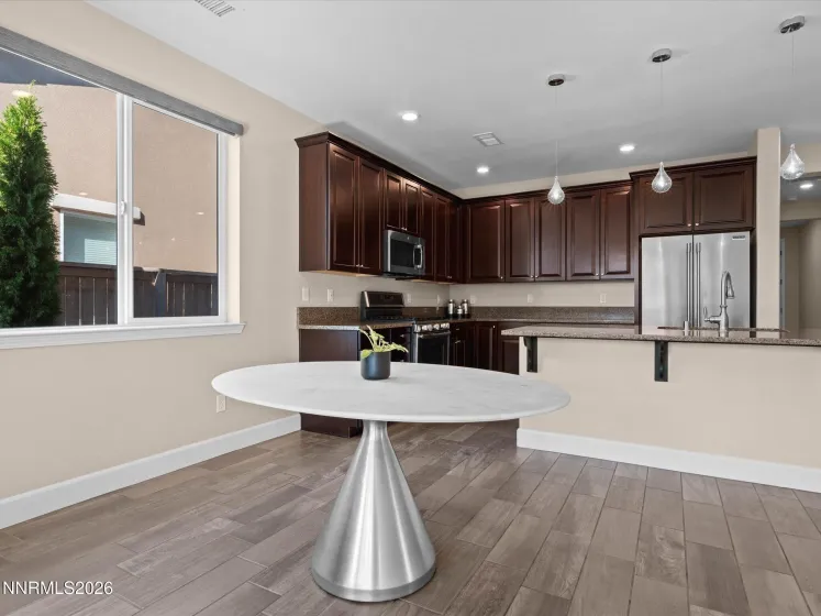 10131 Quintana, Reno, Nevada 89521, 3 Bedrooms Bedrooms, ,2 BathroomsBathrooms,Residential,Residential,Quintana,0,260011889