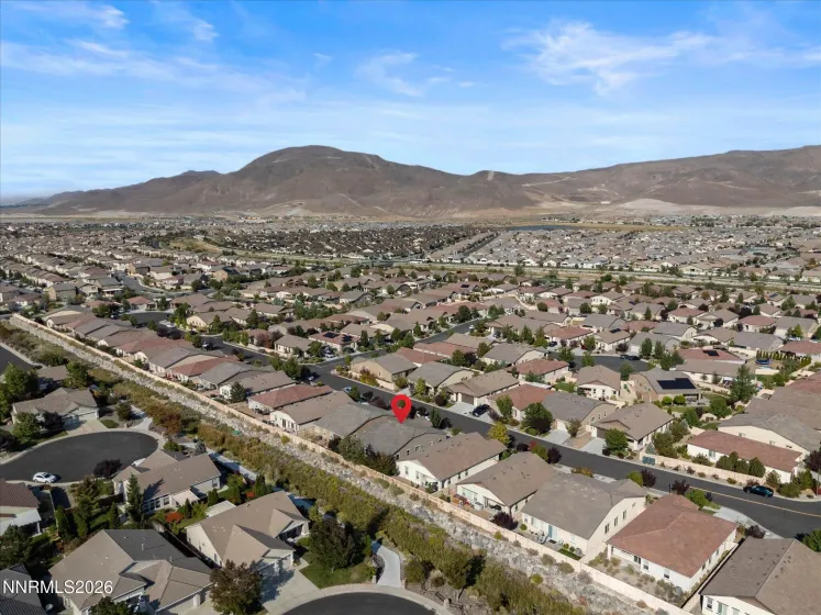 10131 Quintana, Reno, Nevada 89521, 3 Bedrooms Bedrooms, ,2 BathroomsBathrooms,Residential,Residential,Quintana,0,260011889