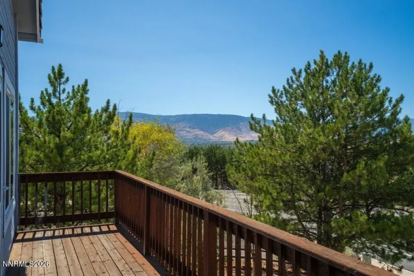 800 University Park, Reno, Nevada 89512, 4 Bedrooms Bedrooms, ,3 BathroomsBathrooms,Residential,Residential,University Park,0,260011890