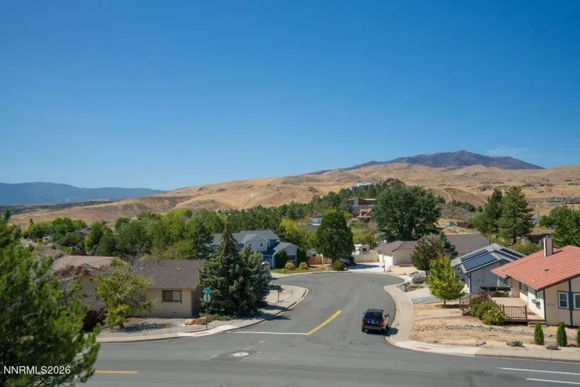 800 University Park, Reno, Nevada 89512, 4 Bedrooms Bedrooms, ,3 BathroomsBathrooms,Residential,Residential,University Park,0,260011890