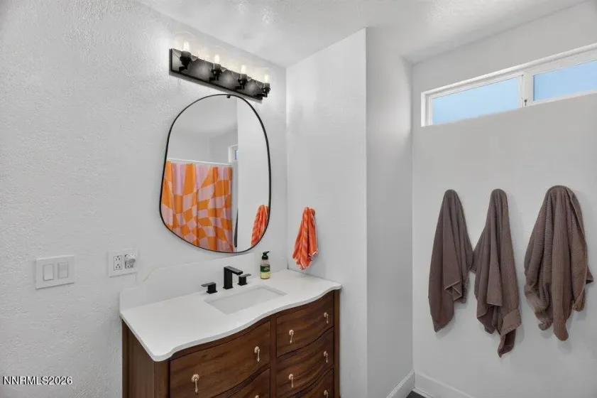 800 University Park, Reno, Nevada 89512, 4 Bedrooms Bedrooms, ,3 BathroomsBathrooms,Residential,Residential,University Park,0,260011890