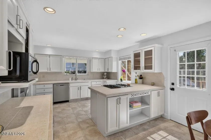 800 University Park, Reno, Nevada 89512, 4 Bedrooms Bedrooms, ,3 BathroomsBathrooms,Residential,Residential,University Park,0,260011890