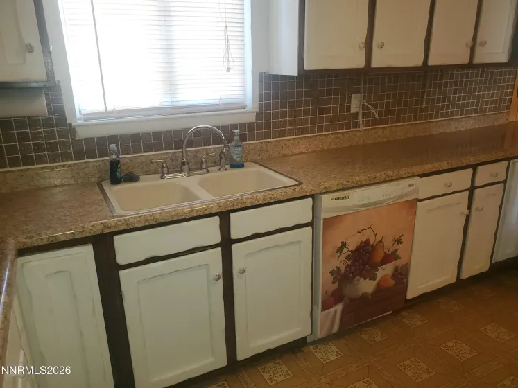 145 Ash, Hawthorne, Nevada 89415, 4 Bedrooms Bedrooms, ,2 BathroomsBathrooms,Residential,Residential,Ash,0,260011892