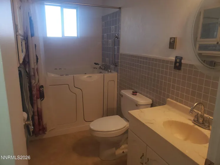 145 Ash, Hawthorne, Nevada 89415, 4 Bedrooms Bedrooms, ,2 BathroomsBathrooms,Residential,Residential,Ash,0,260011892