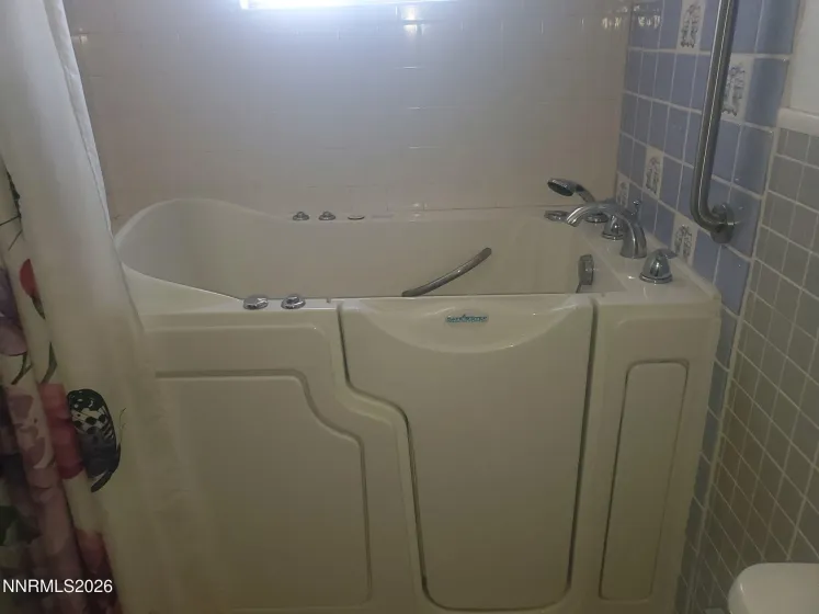 145 Ash, Hawthorne, Nevada 89415, 4 Bedrooms Bedrooms, ,2 BathroomsBathrooms,Residential,Residential,Ash,0,260011892