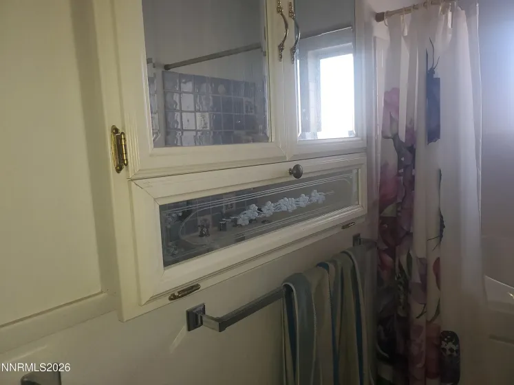 145 Ash, Hawthorne, Nevada 89415, 4 Bedrooms Bedrooms, ,2 BathroomsBathrooms,Residential,Residential,Ash,0,260011892