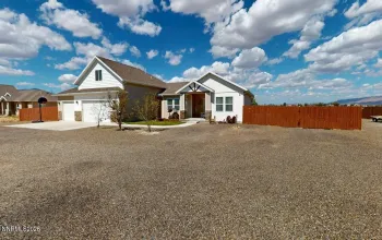 165 Blue Ridge, Battle Mountain, Nevada 89820, 4 Bedrooms Bedrooms, ,4 BathroomsBathrooms,Residential,Residential,Blue Ridge,0,260011895