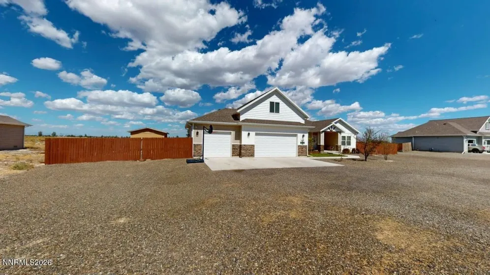 165 Blue Ridge, Battle Mountain, Nevada 89820, 4 Bedrooms Bedrooms, ,4 BathroomsBathrooms,Residential,Residential,Blue Ridge,0,260011895