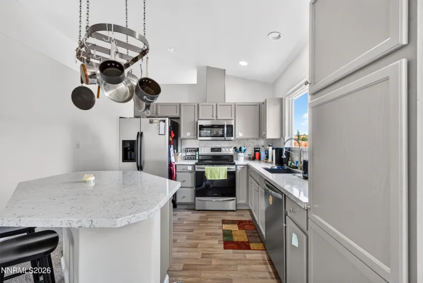 1535 Springfield Park, Reno, Nevada 89523, 3 Bedrooms Bedrooms, ,2 BathroomsBathrooms,Residential,Residential,Springfield Park,0,260011896