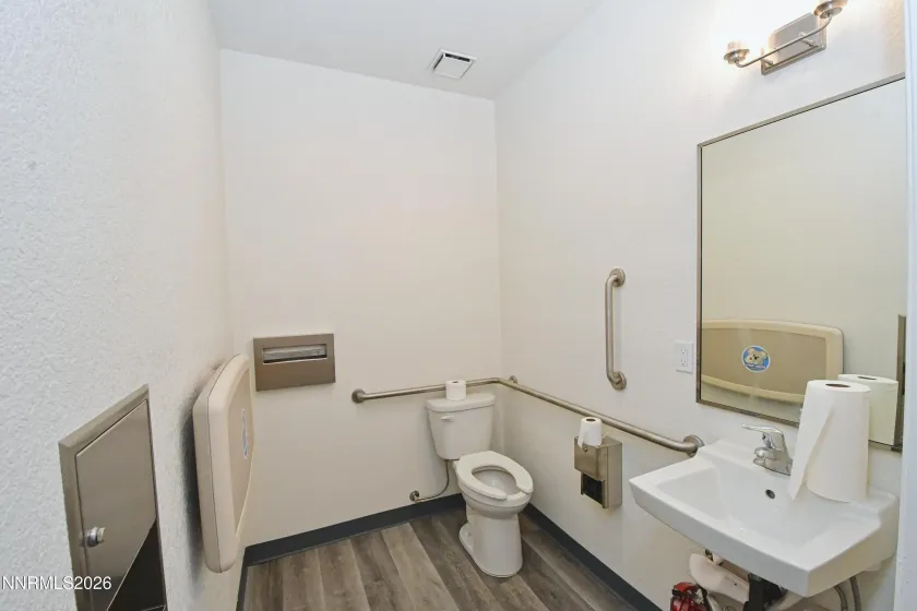 143 Keystone, Reno, Nevada 89503, ,Commercial Lease,Manufactured,Keystone,0,260011902