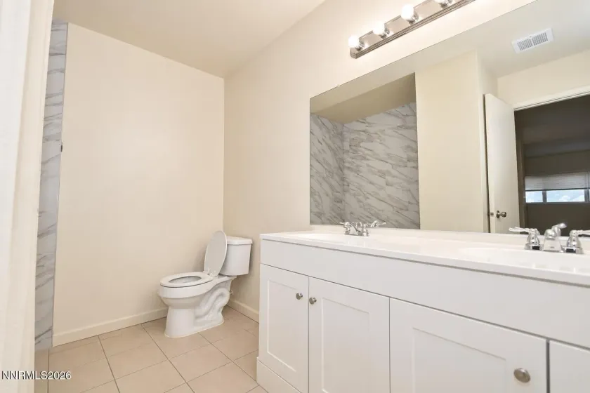2201 Kietzke, Reno, Nevada 89502, 2 Bedrooms Bedrooms, ,2 BathroomsBathrooms,Residential,Residential,Kietzke,0,260011903