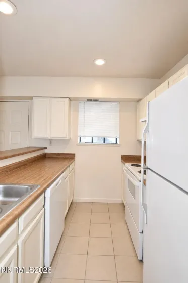 2201 Kietzke, Reno, Nevada 89502, 2 Bedrooms Bedrooms, ,2 BathroomsBathrooms,Residential,Residential,Kietzke,0,260011903