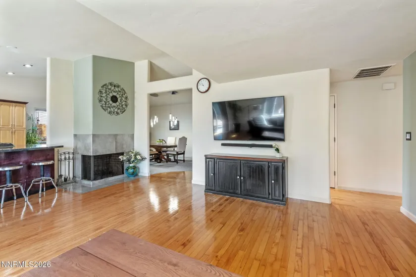 4530 Noche, Reno, Nevada 89502, 3 Bedrooms Bedrooms, ,2 BathroomsBathrooms,Residential,Residential,Noche,0,260011904