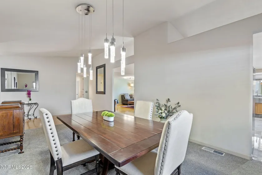 4530 Noche, Reno, Nevada 89502, 3 Bedrooms Bedrooms, ,2 BathroomsBathrooms,Residential,Residential,Noche,0,260011904