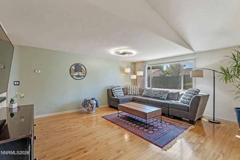 4530 Noche, Reno, Nevada 89502, 3 Bedrooms Bedrooms, ,2 BathroomsBathrooms,Residential,Residential,Noche,0,260011904