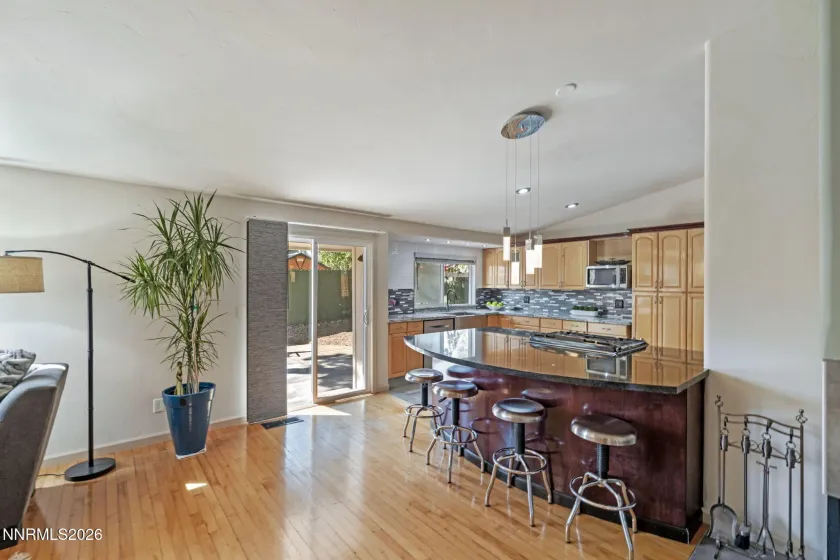 4530 Noche, Reno, Nevada 89502, 3 Bedrooms Bedrooms, ,2 BathroomsBathrooms,Residential,Residential,Noche,0,260011904